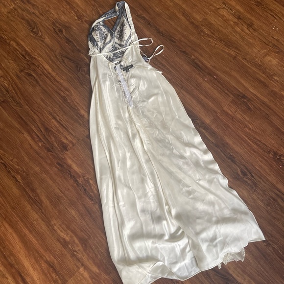 Vintage Beaded Silk Dress - Picture 16 of 17